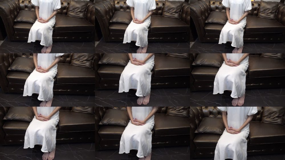 +++ FC2-PPV-4921869 19歳の可憐な色白の華奢な美●女！儚い見た目とは裏腹に隠し切れない敏感なカラダ。セックスの魔法でオトナの女へ変貌を遂げる！