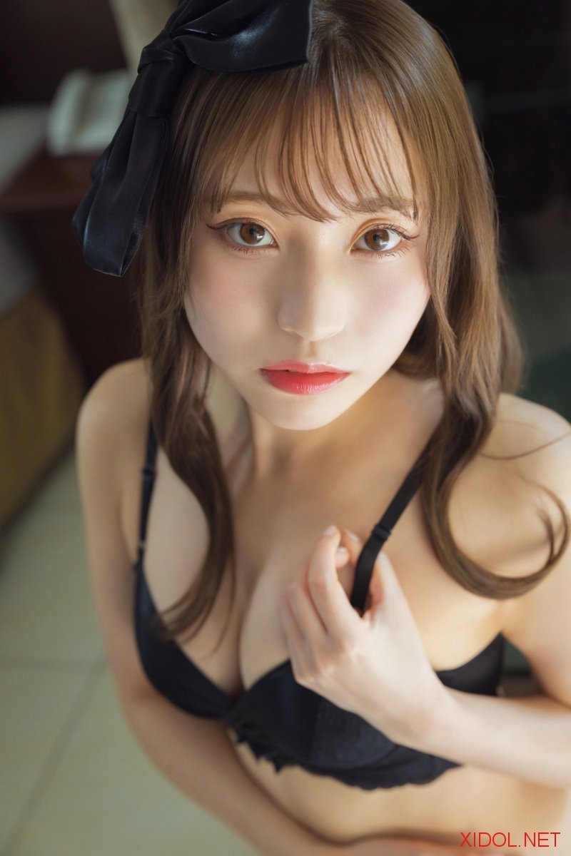 [Photobook]【オールアザー版】川越紗彩写真集 なんとかなるかも