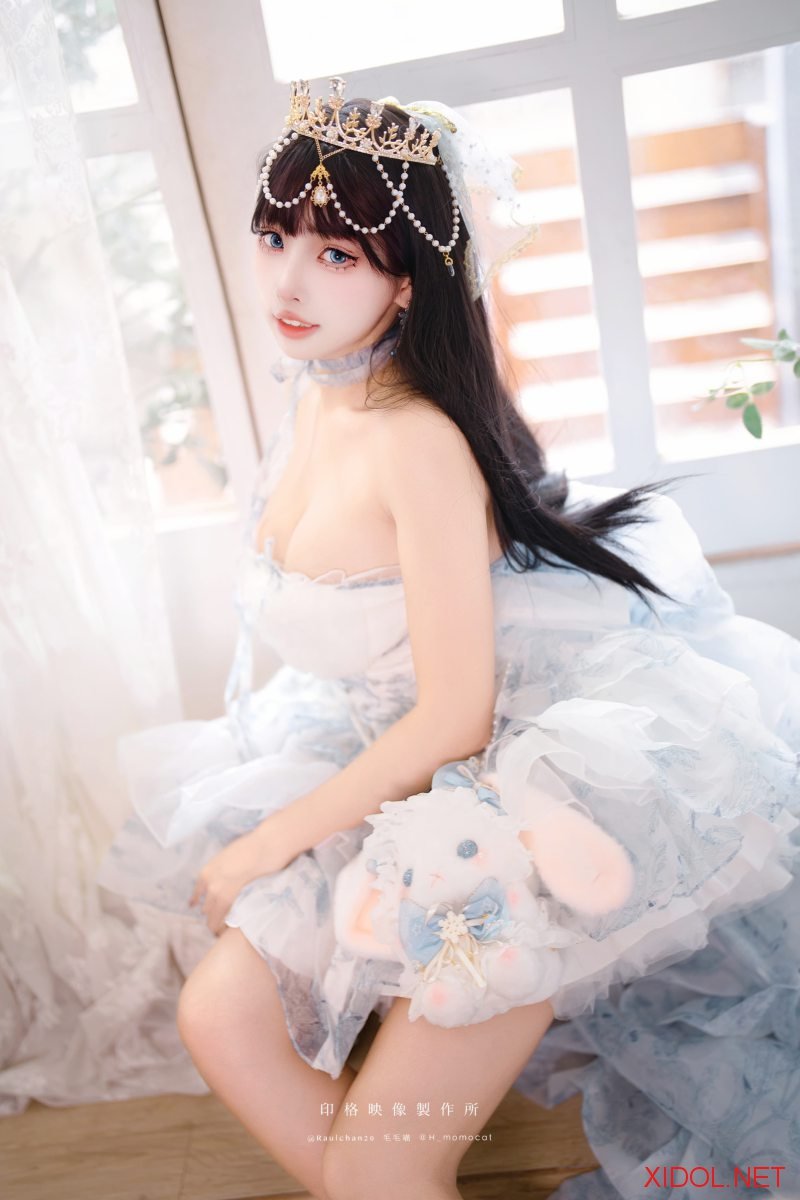 [Cosplay] 慕慕Momo – Birthday Day 永遠的小公主 [54P-208MB]