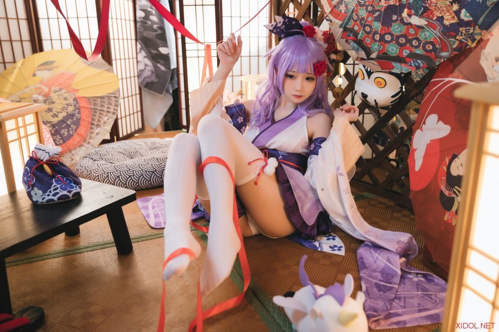 [Cosplay] 焖焖碳 独角兽和服 [30P-123MB]