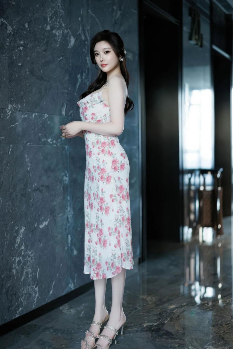 楊晨晨sugar&nbsp; 小紅花長裙&nbsp; [20P]