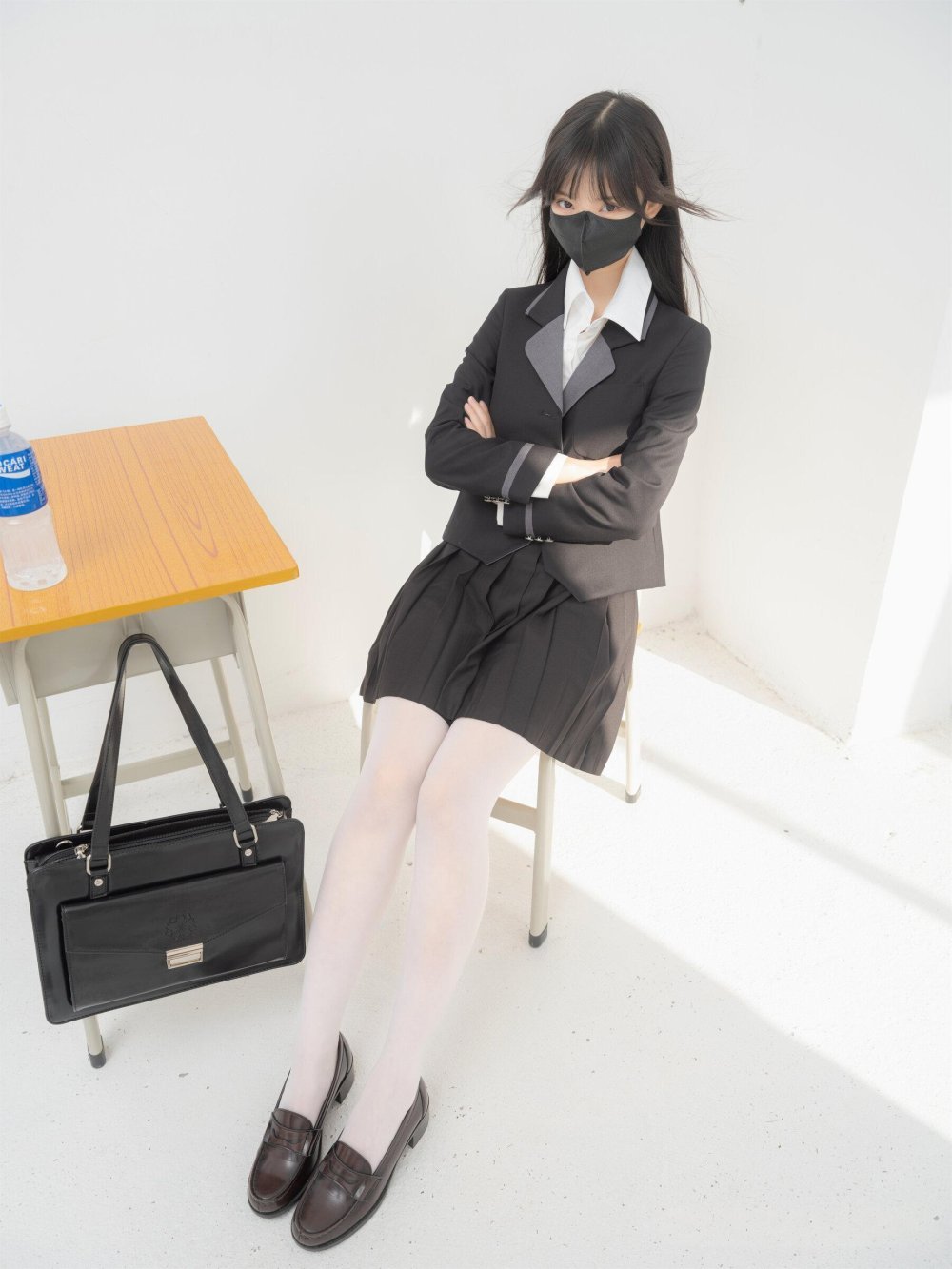 見希_職員_[91P]