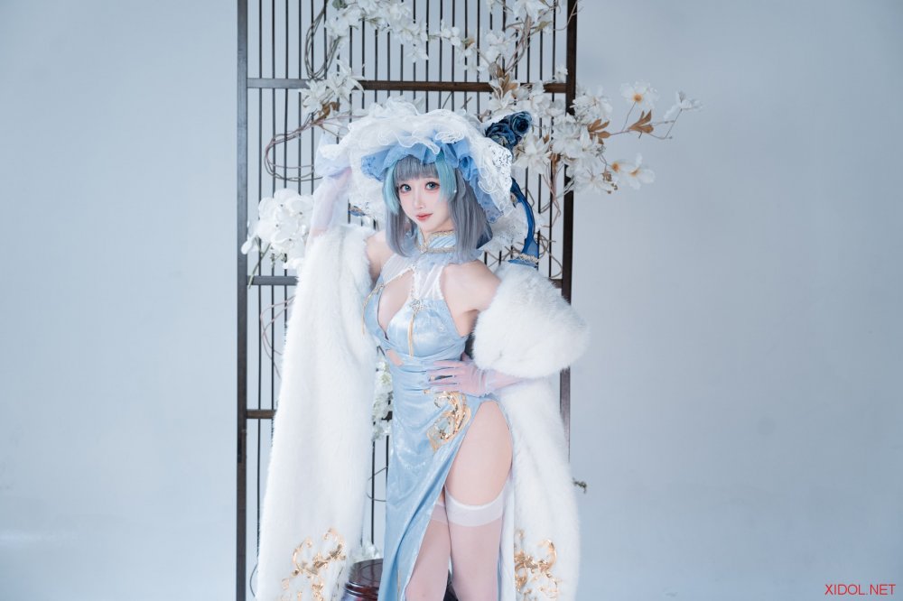 [Cosplay] 面饼仙儿 碧蓝航线 柴郡 猫猫 蓝旗袍 [40P-438MB]
