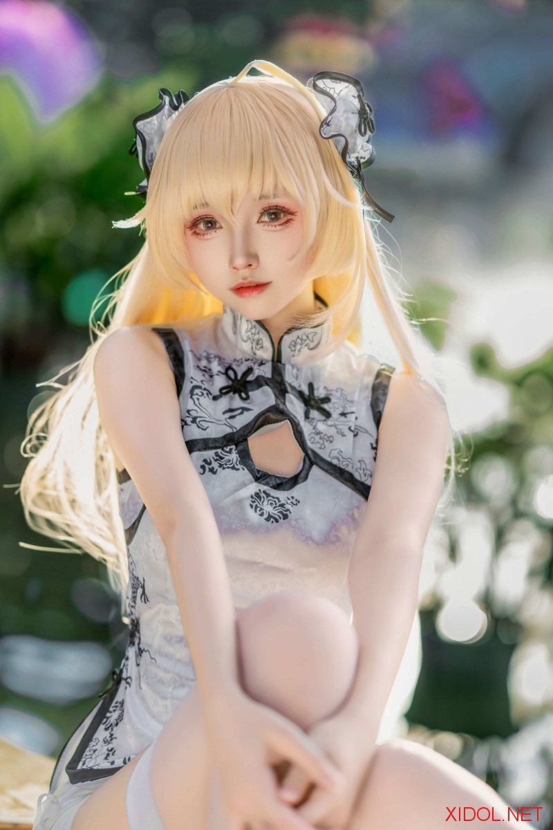 [Cosplay] 大大卷卷小卷 穹妹旗袍 [22P-119MB]