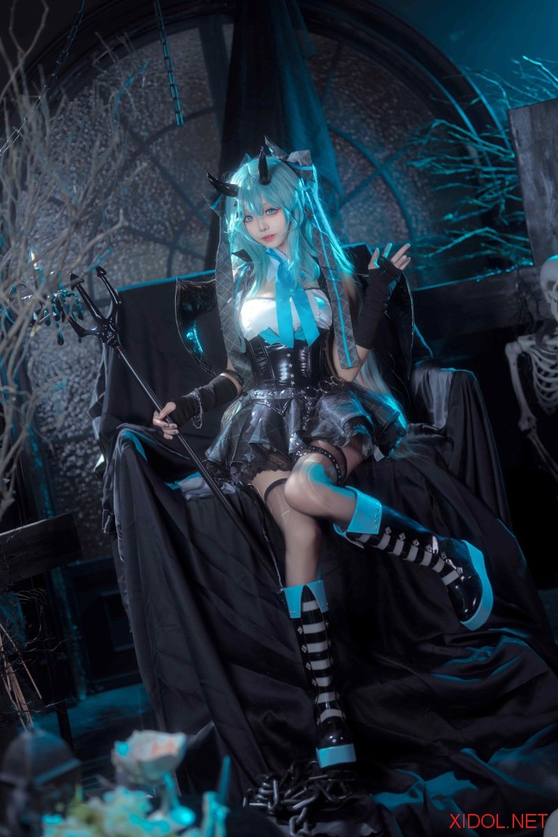 [Cosplay] 艾西Aiwest 初音小恶魔 [26P-802MB]