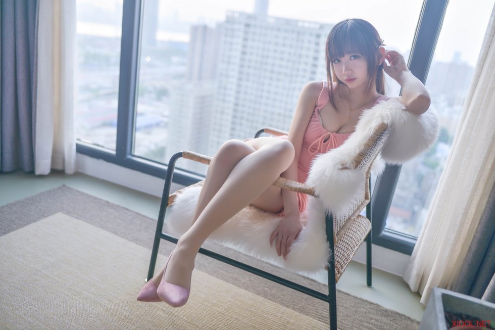 [Cosplay] 雪琪SAMA 粉色连衣裙 [42P-362MB]