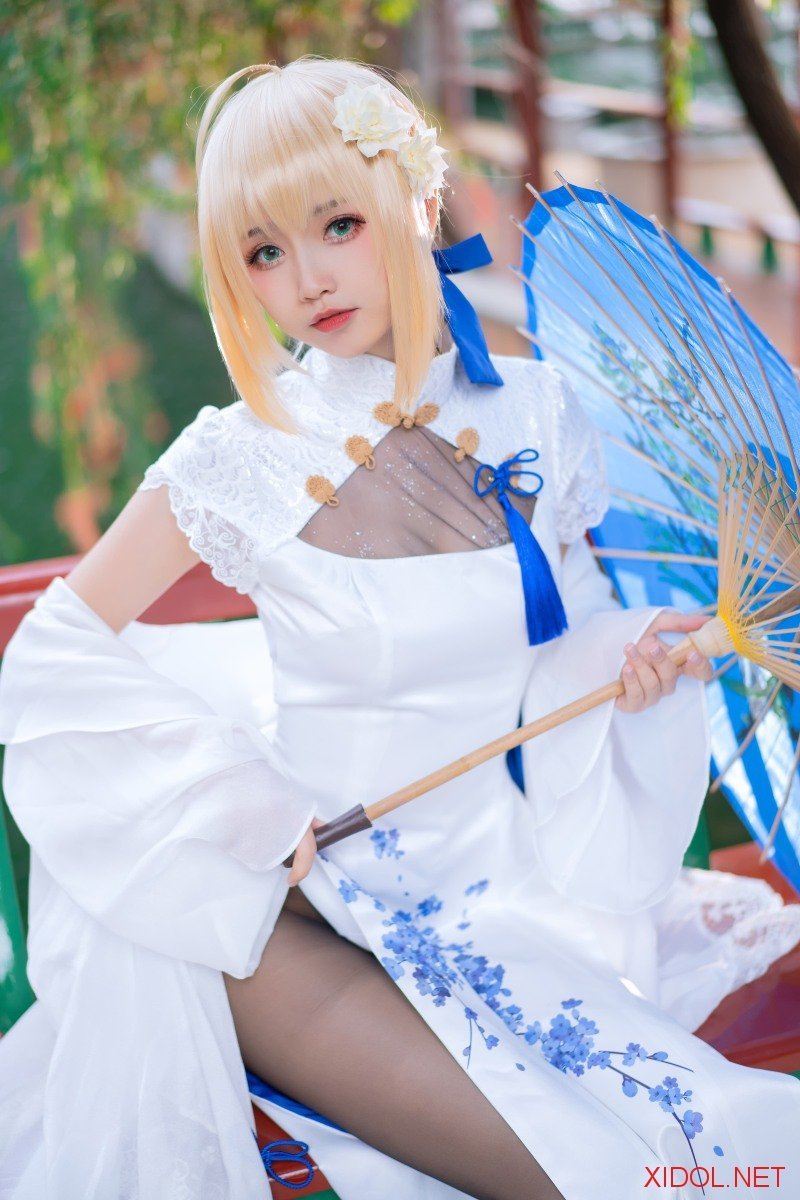 [Cosplay] 大大卷卷小卷 FGOsaber 四周年旗袍 [15P-99MB]
