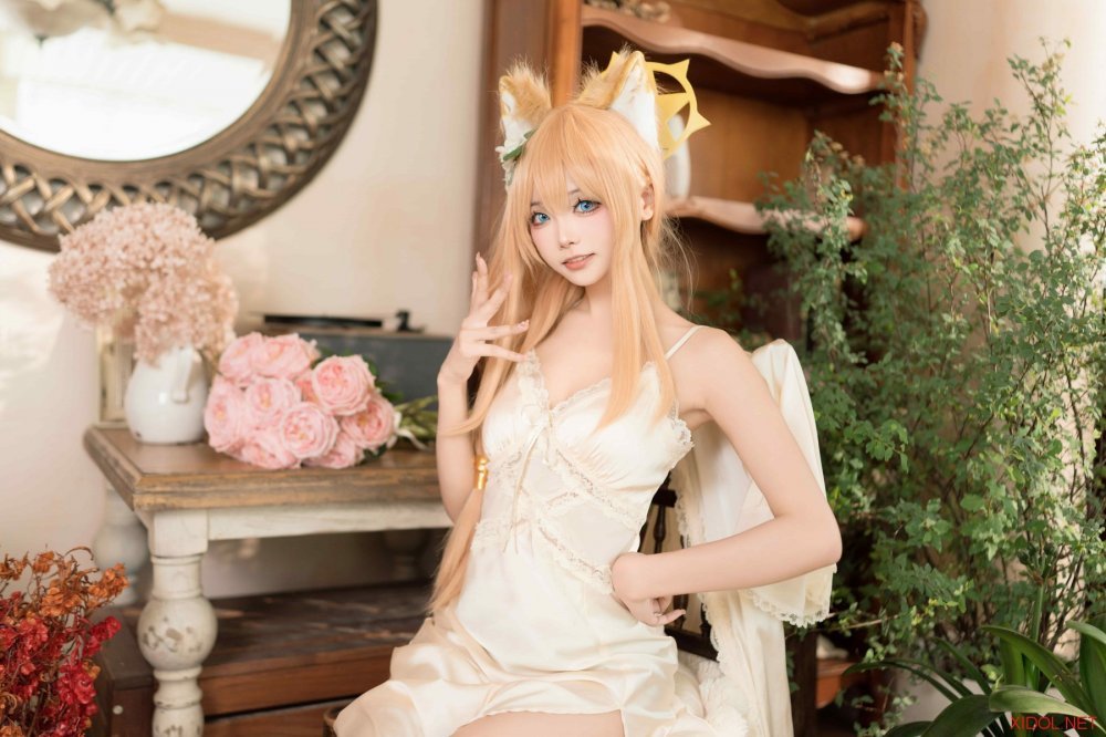 [Cosplay] 艾西Aiwest 碧蓝档案 伊落玛丽 睡衣 [34P-102MB]