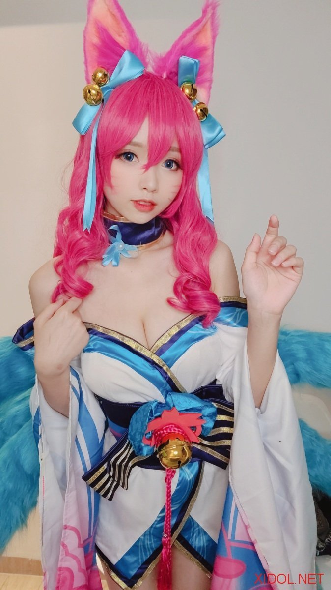 [Cosplay] 大大卷卷小卷 自拍01 [7P-5MB]