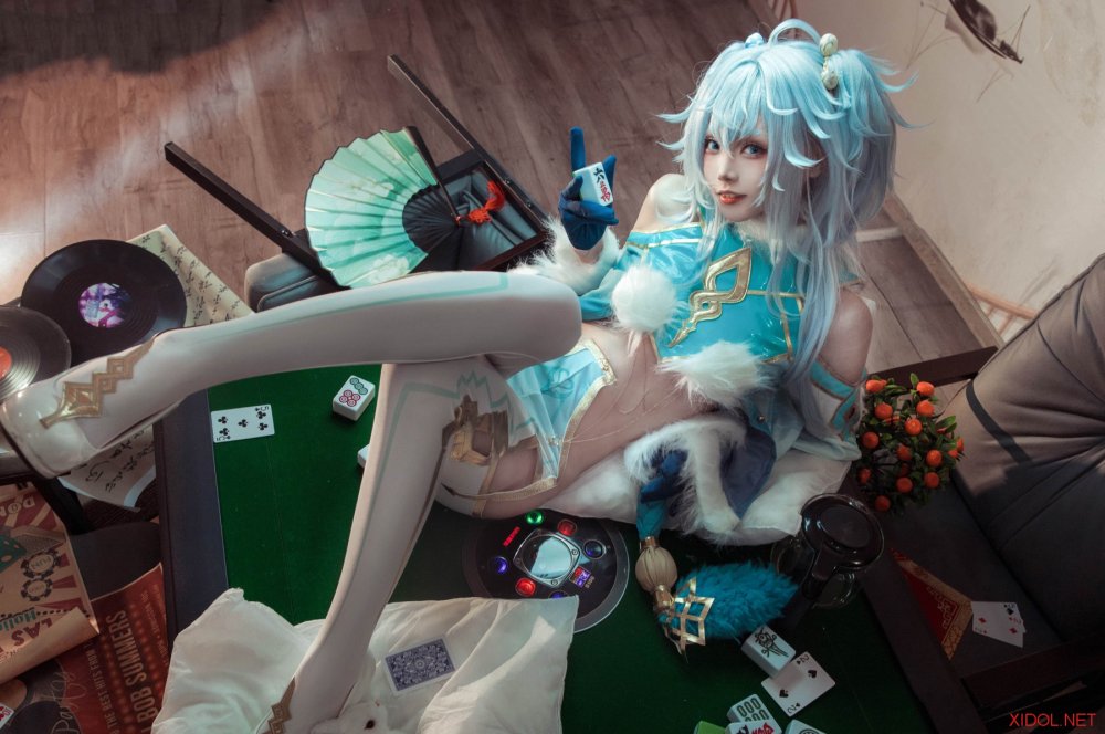 [Cosplay] 艾西Aiwest PA-15 芙洛伦跃雪逢春 [21P-269MB]