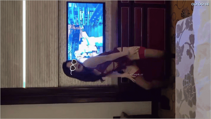 ✨ 福建晉江萬達真實週邊情婦「曉曉」露臉眼睛娘口爆吃雞，富人眼裡的性慾發洩玩物，多位金主包養，各種無套啪啪日常記錄29V