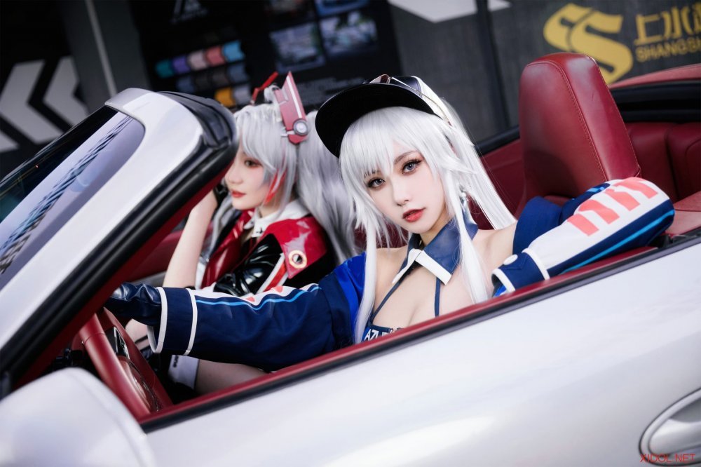 [Cosplay] Momoko葵葵&瓜希酱 碧蓝航线 欧根&企业 赛车女郎 [58P-277MB]