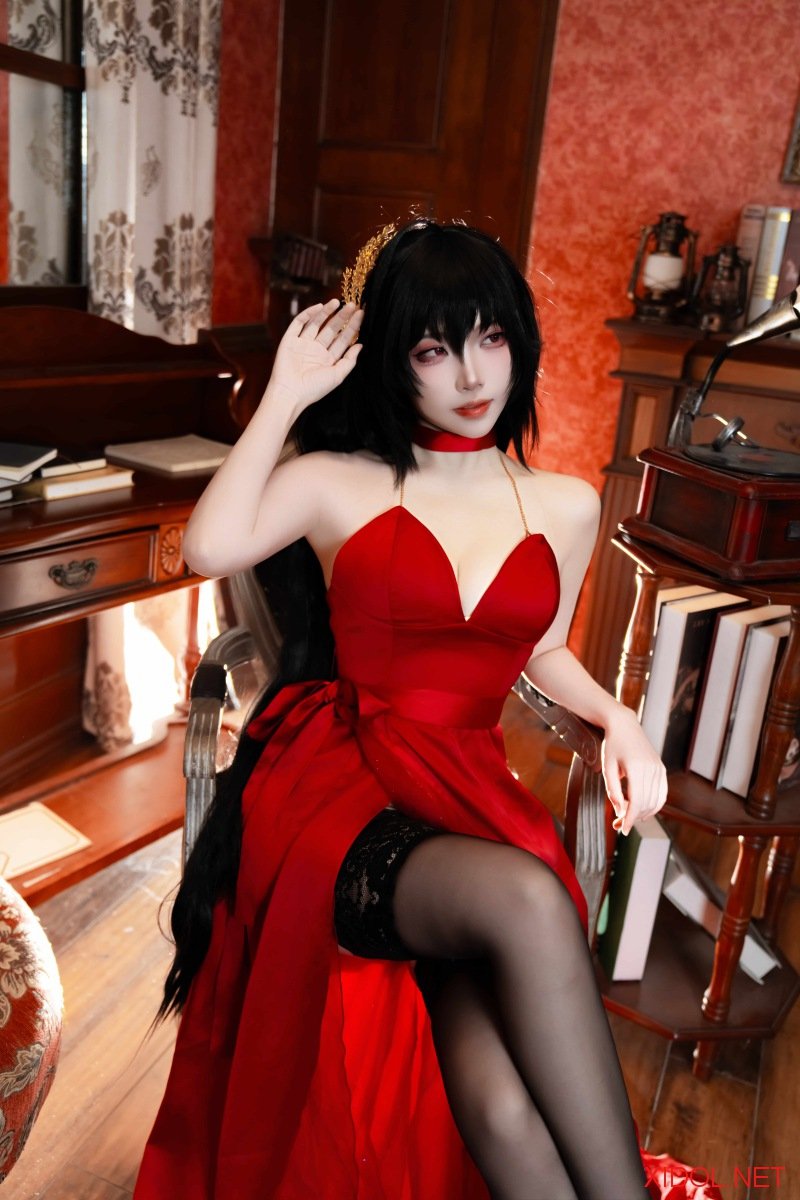 [Cosplay] 二佐Nisa 碧蓝航线 大凤 毒苹果 [32P-992MB]