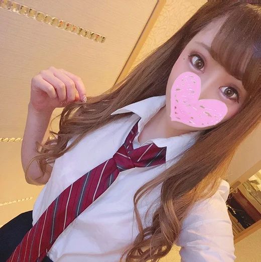 FC2-PPV-4940387 S級小惡魔反射女孩【高清未審查】