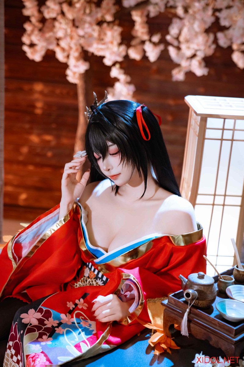 [Cosplay] 二佐Nisa 碧蓝航线 大凤 原皮 [35P-1.22GB]