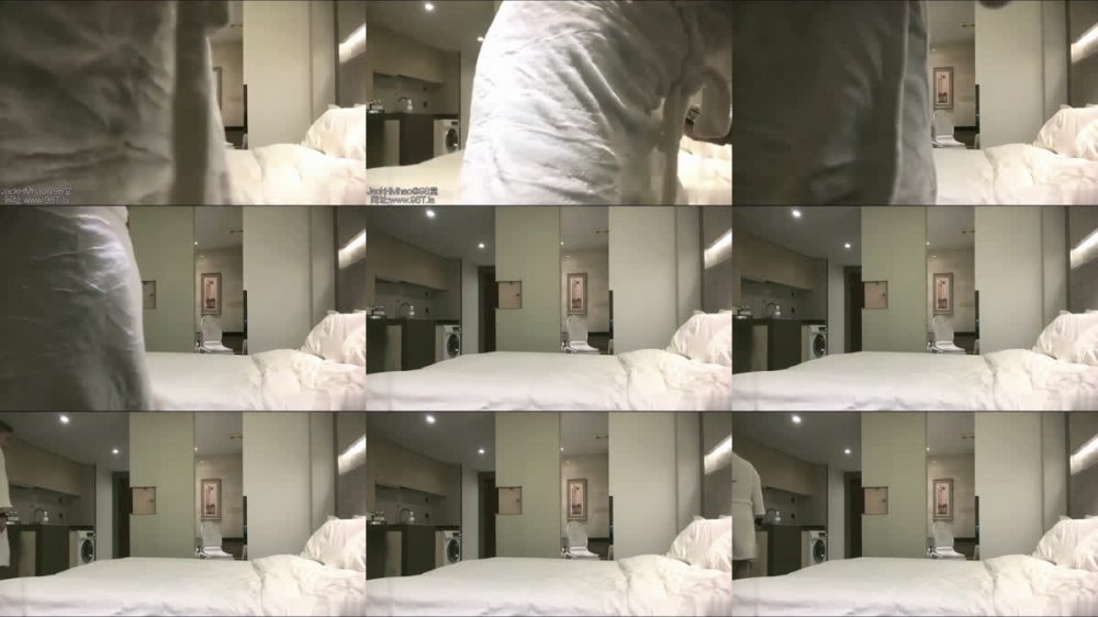 [AI 強化] 頂級花女神穿著黑色絲襪下樓，舔她的陰部，歪歪斜斜地舔她的陰部，修長的雙腿，美麗的胸部，美得像Jade_1
