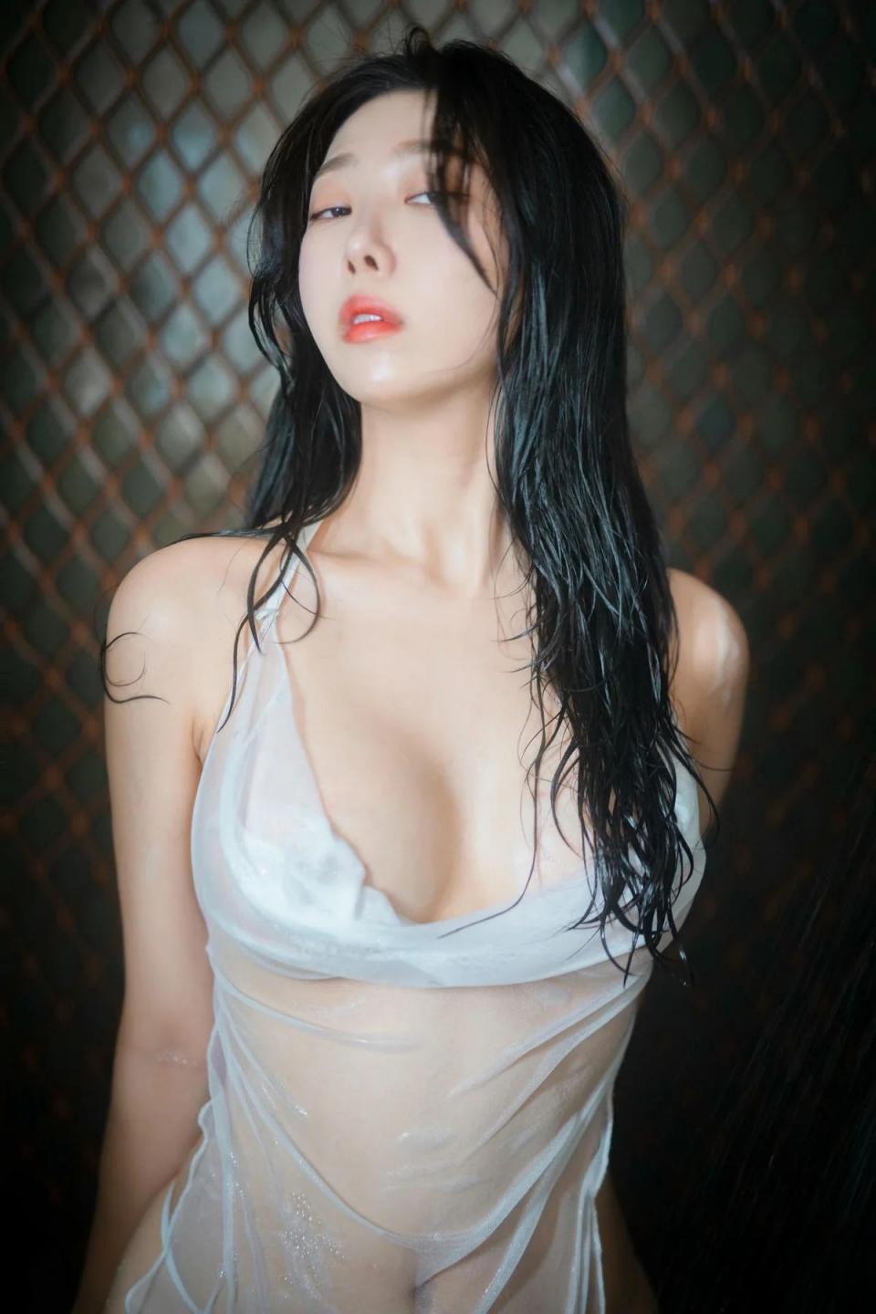 Shaany 濕潤豐滿&nbsp;的身體 [20P]