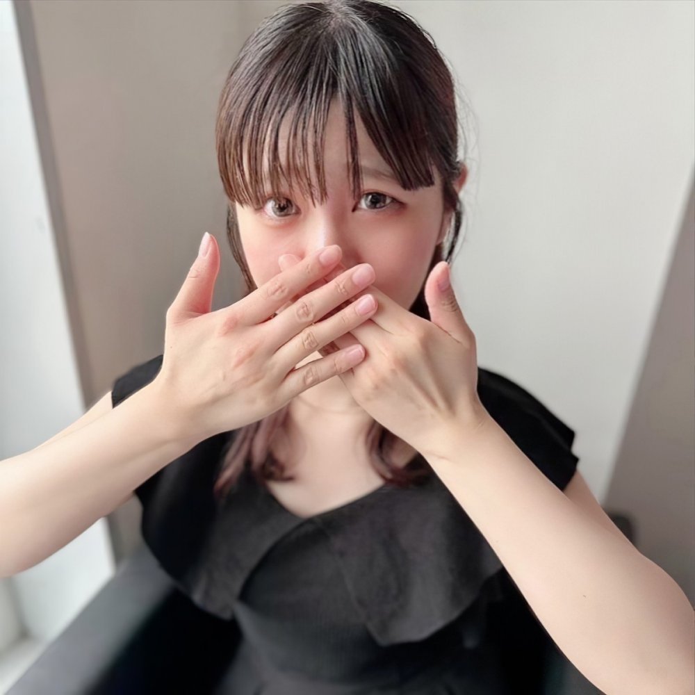 全新 FC2PPV 4714378業餘網路名人的真實性愛影片