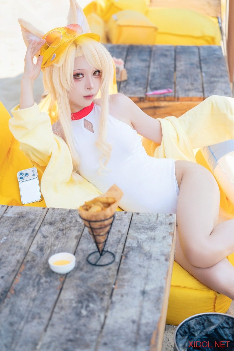 [Cosplay] 矢量鱼 蔚蓝档案 百合园圣娅 水着 [65P-728MB]