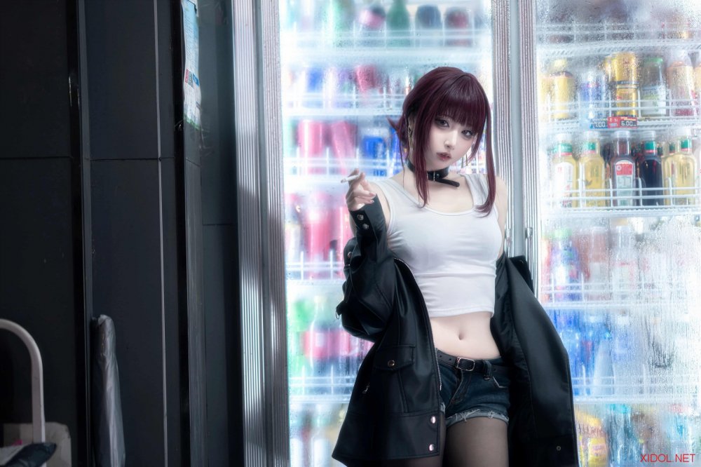 [Cosplay] 纸悦Etsu_ko 在超市后门吸烟的二人 田山小姐 [23P-358MB]