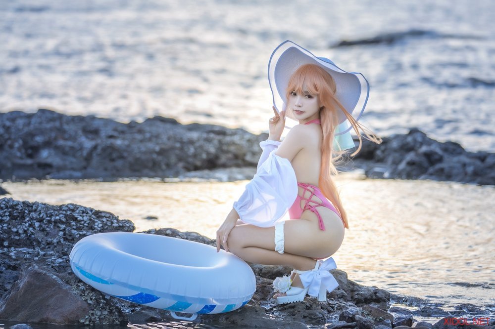 [Cosplay] Neko薇薇 黎塞留泳装 [25P-63MB]