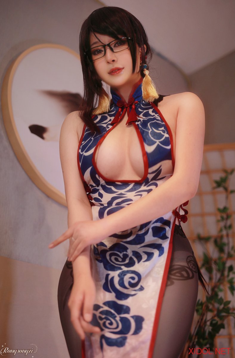 [Cosplay] 小容仔咕咕咕w 虞美人 [36P-194MB]