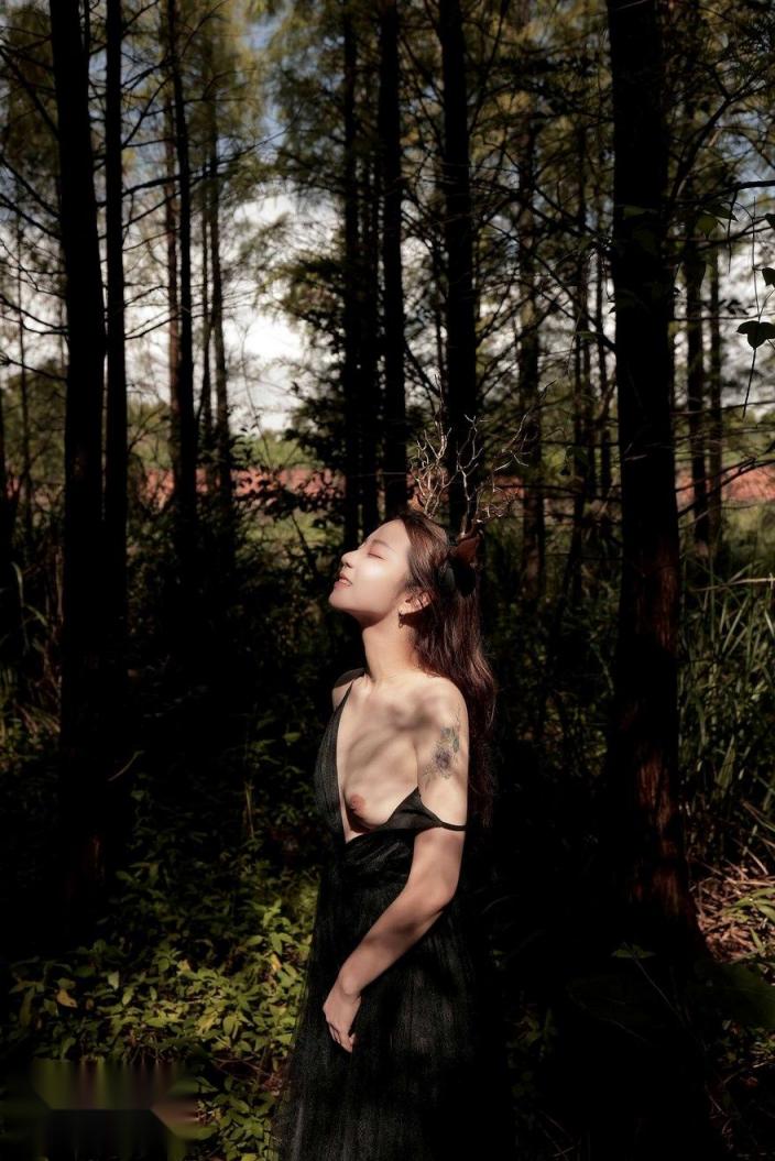 ・Caroline・鹿角女孩 [72P]