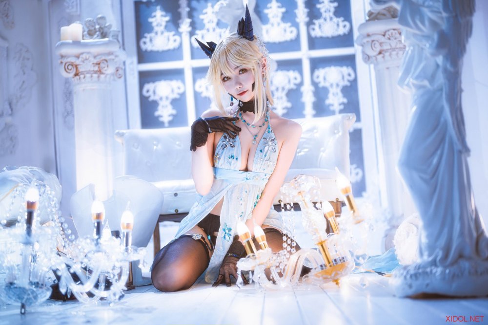 [Cosplay] Momoko葵葵 黑枪呆礼服 [20P-311MB]