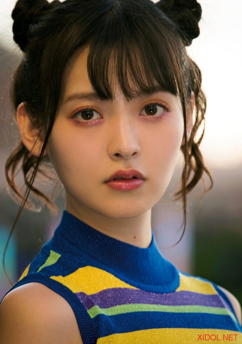 [Photobook] 上坂すみれ UESAKA JAPAN! すみれ見聞録 (カドカワデジタル写真集)
