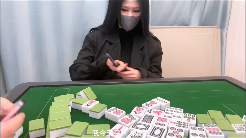 賭債以身體償還，西洋棋與牌室熱情的撞擊，全裸獻出情色身體，即將高潮~即將高潮，爸爸~被陰莖征服，感覺如此美妙，自由呻吟 [MP4/2.07G]