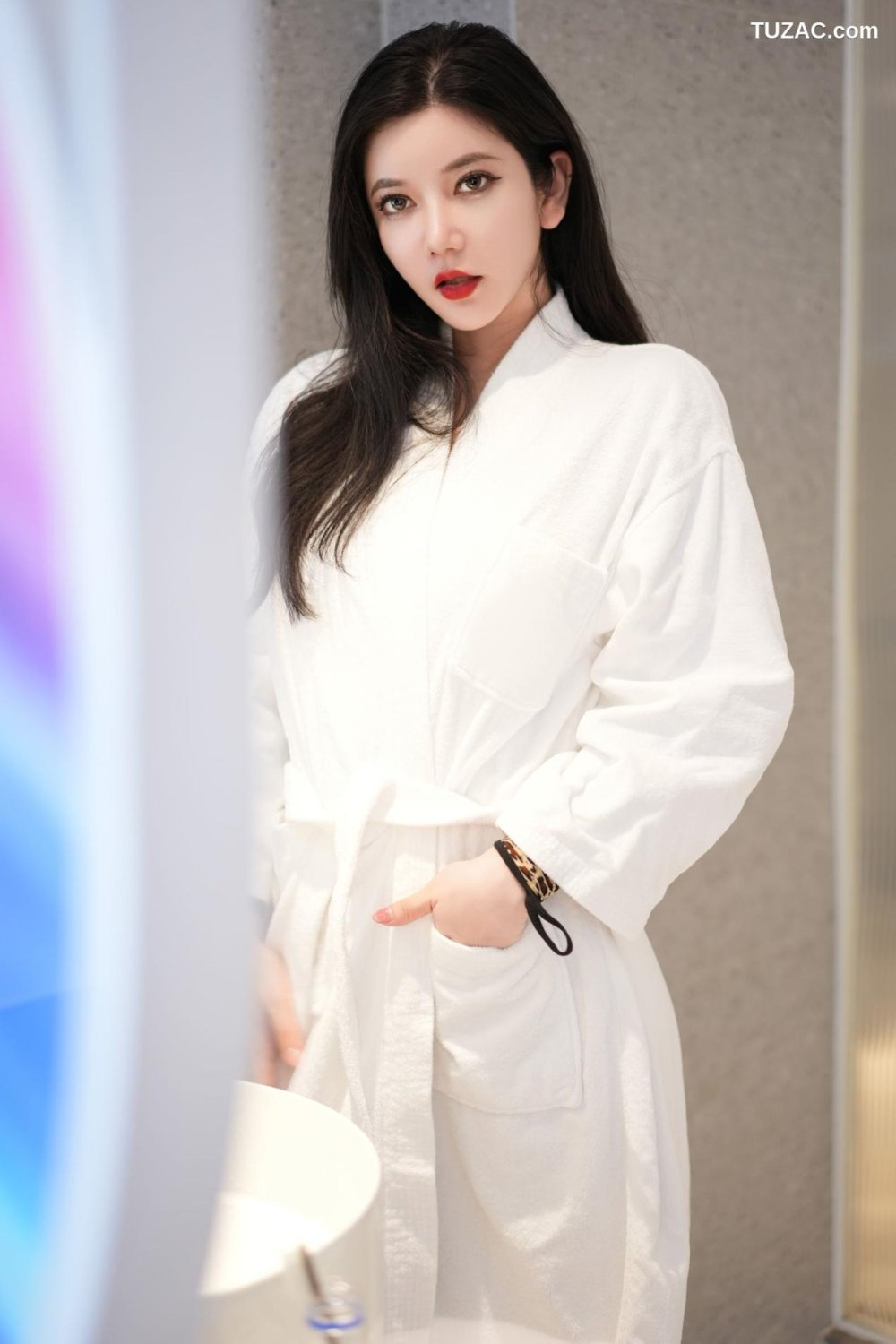 XR-Uncensored-心妍小公主-豹紋-花旗袍-XiuRen秀人網-6625-浴室性感豹紋情趣服飾-2023.04.24[150P]