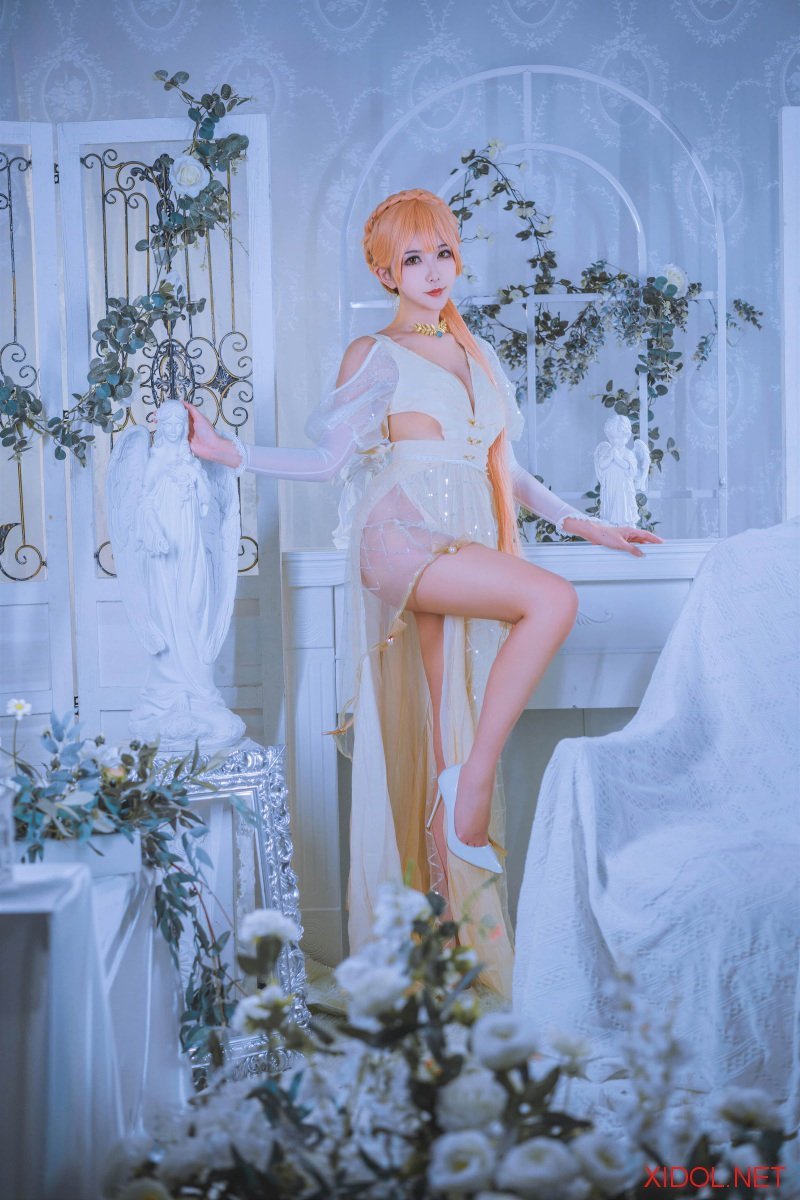 [Cosplay] 源纱希喵喵喵 少女前线 OTs14 花嫁 [30P-157MB]