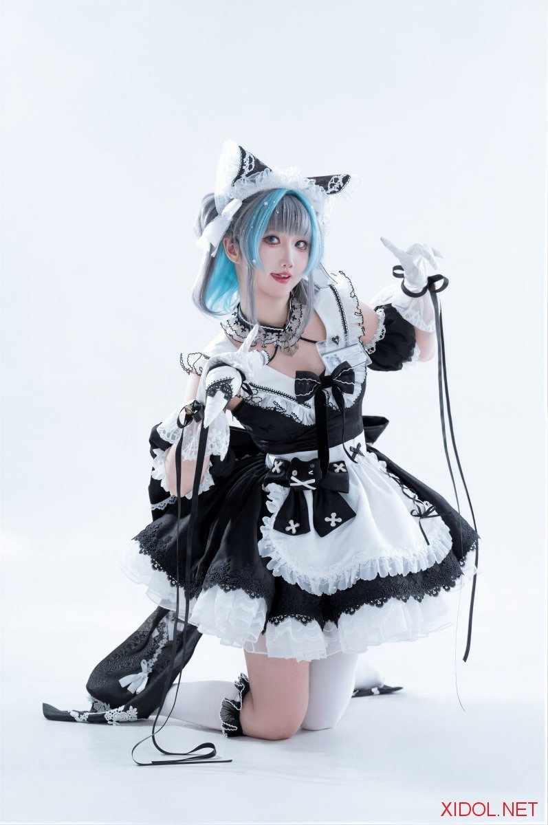 [Cosplay] 面饼仙儿 碧蓝航线 柴郡 同人女仆 [19P-55MB]