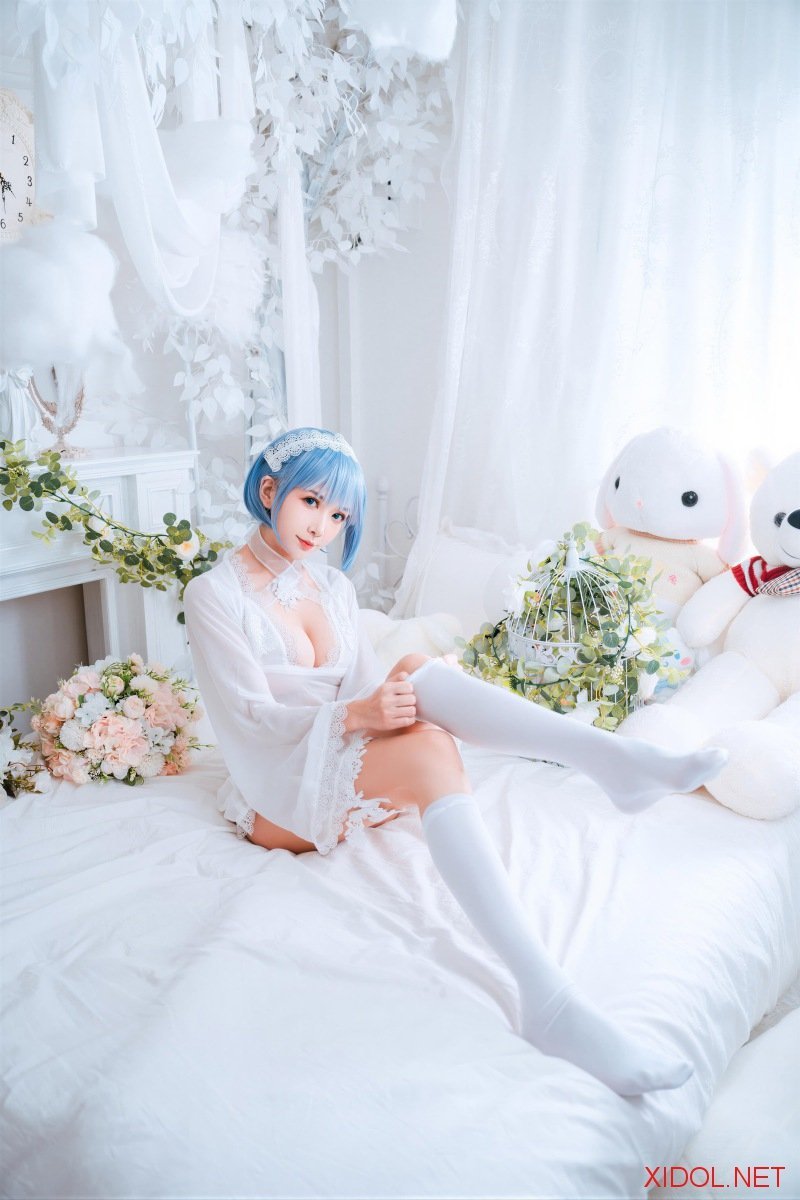 [Cosplay] 源纱希喵喵喵 碧蓝航线 恰巴耶夫 睡衣 [21P-134MB]