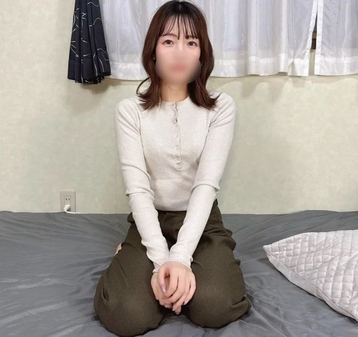 FC2-PPV-4994379 超敏感の激エロ色白清【高清無碼】