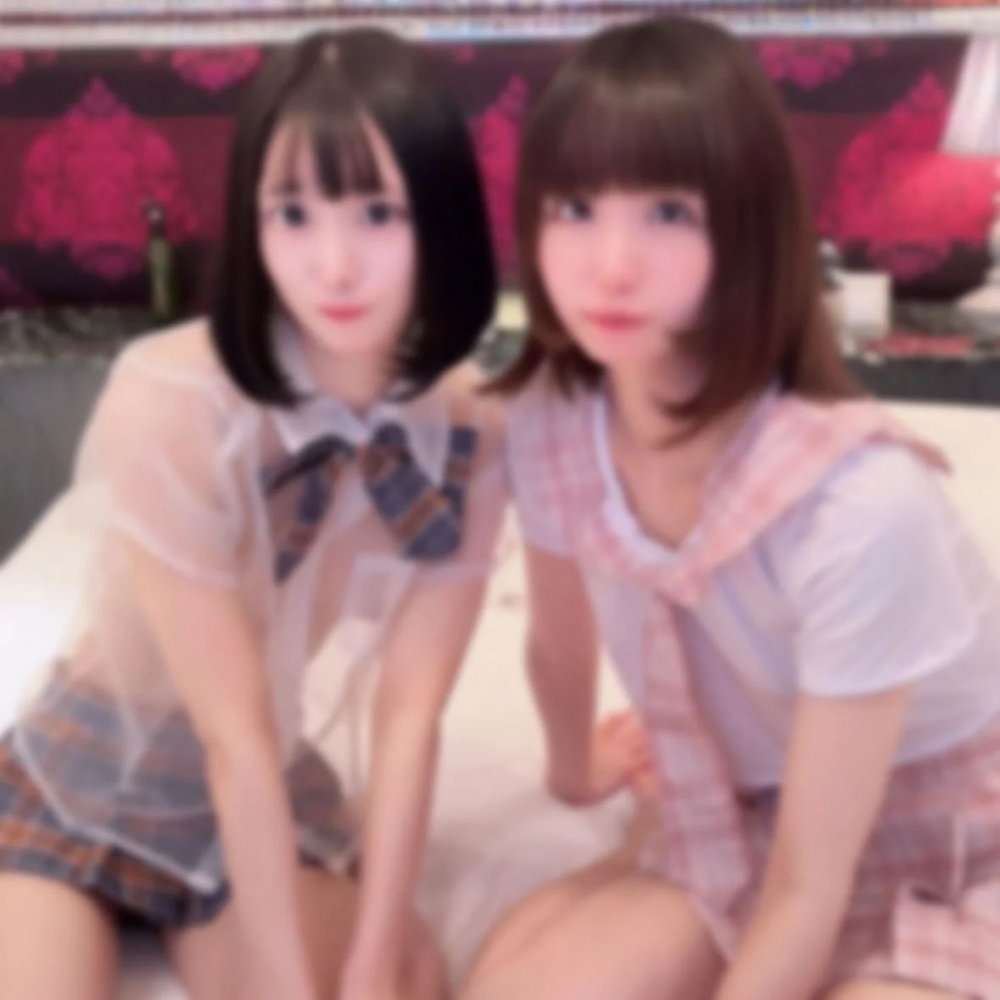 FC2-PPV-4993201 巨根を取り合うハーレ【高清無碼】